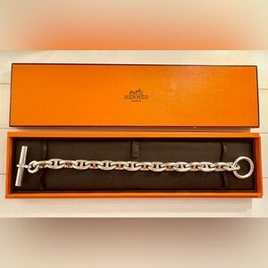 Hermès Chaîne d'Ancre Bracelet- medium model- about 6.75in, Box and Receipt